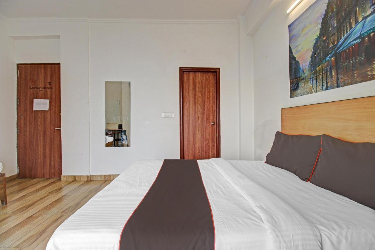 Super Townhouse Kachnar House Vikas Nagar Hotell Hasanganj Eksteriør bilde