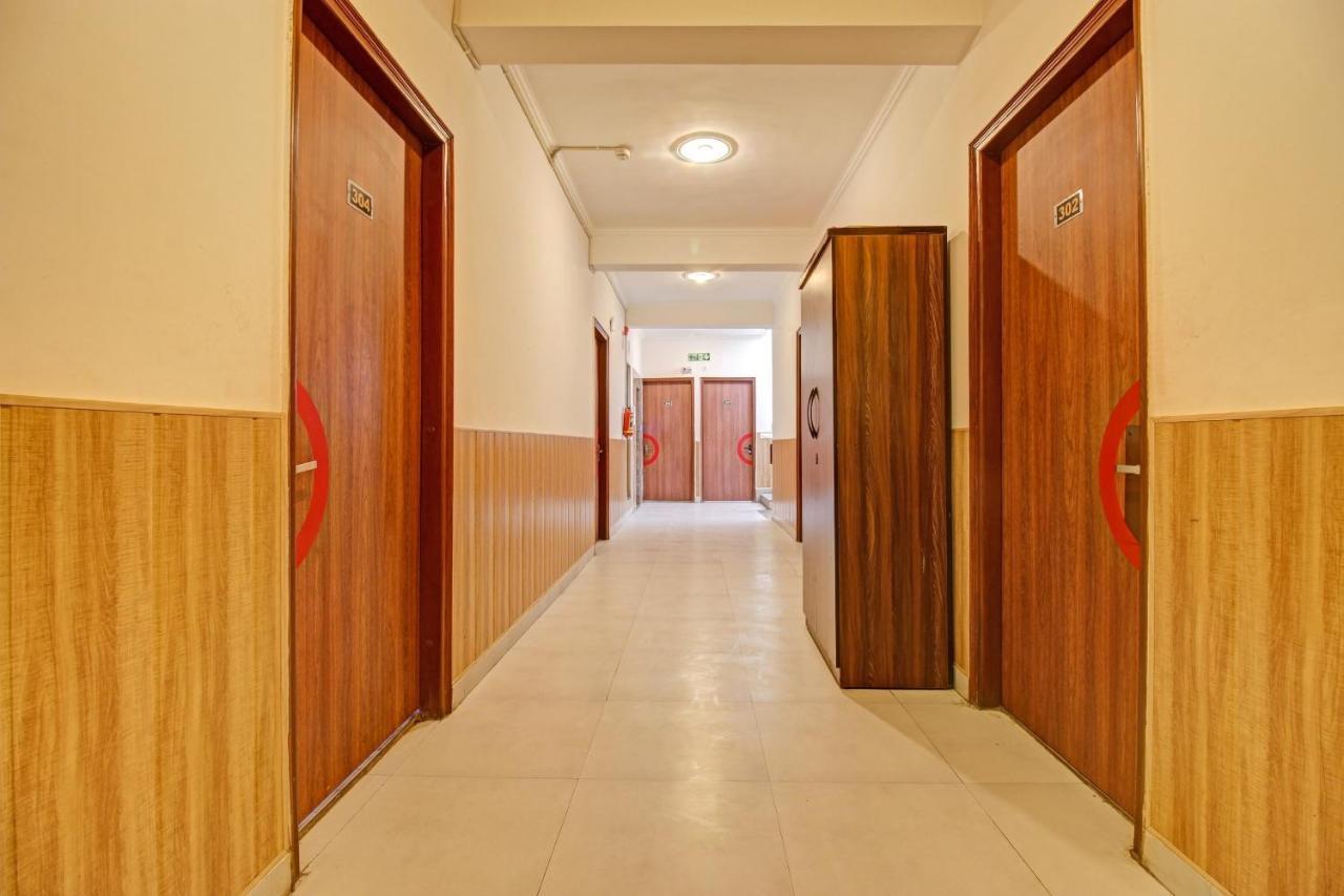 Super Townhouse Kachnar House Vikas Nagar Hotell Hasanganj Eksteriør bilde
