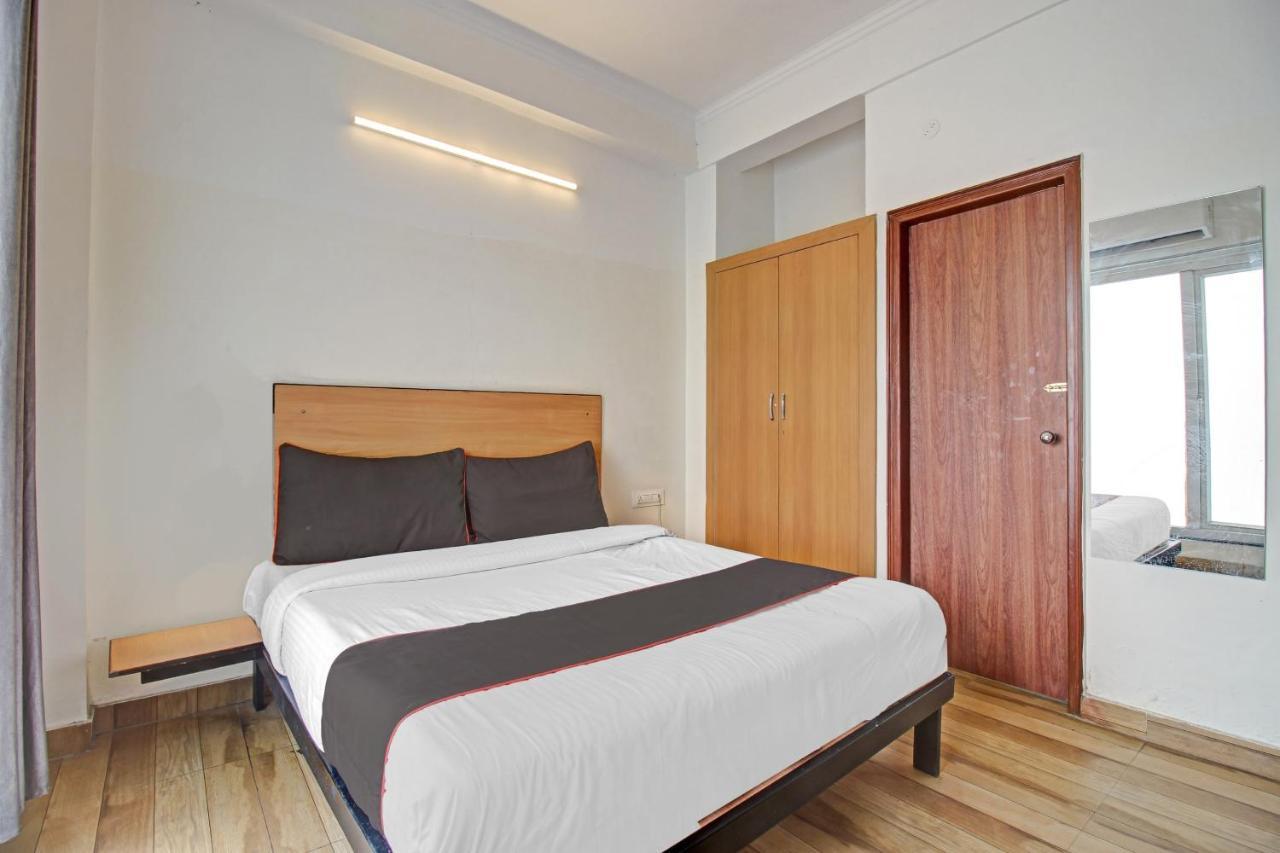 Super Townhouse Kachnar House Vikas Nagar Hotell Hasanganj Eksteriør bilde