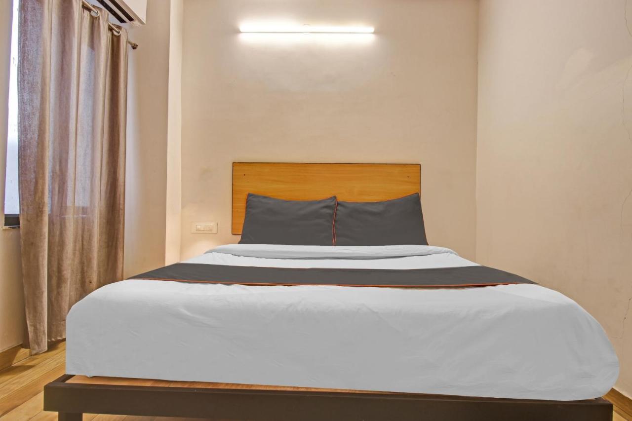 Super Townhouse Kachnar House Vikas Nagar Hotell Hasanganj Eksteriør bilde